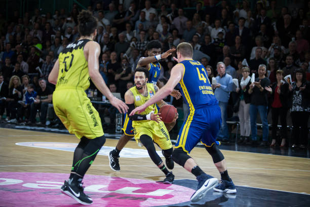 将会进行人 将会进行人