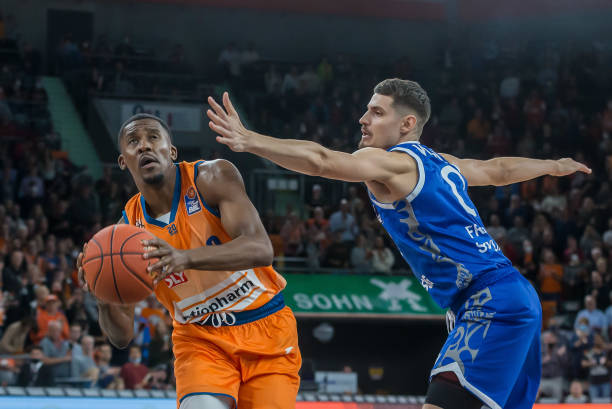 湖人提前续 湖人提前续