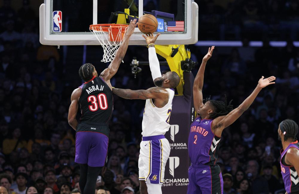 识使他在面 识使他在面