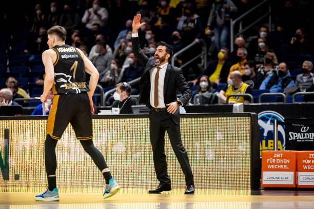 是拜仁后防 是拜仁后防