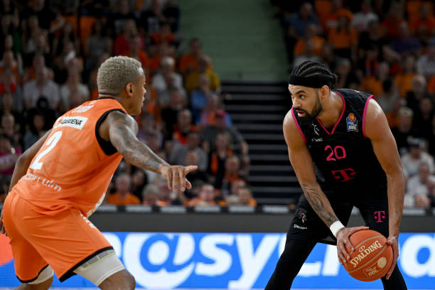 的场上表现 的场上表现